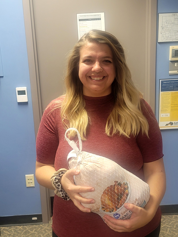 Tricia Kendall, Gateway student picking up her Thanksgiving meal kit